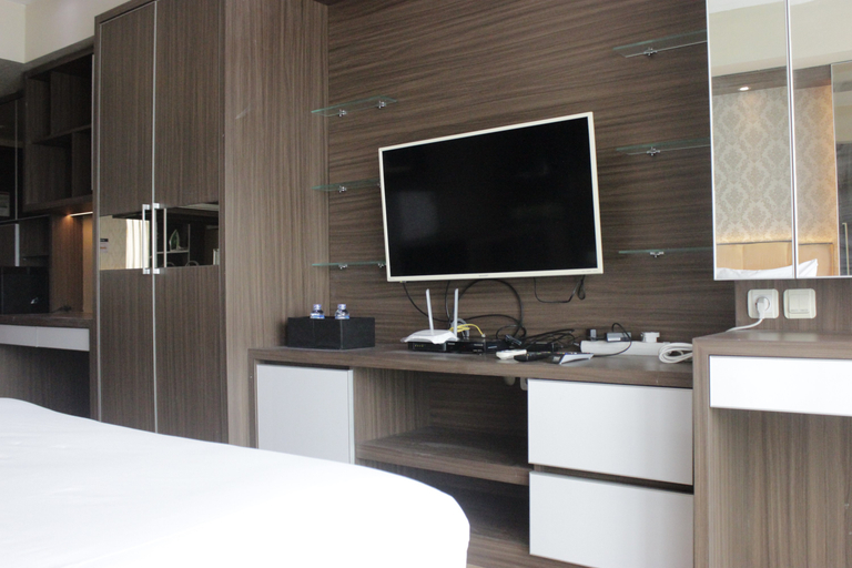 Others 2, Modern Chic Studio Apartment at Tamansari La Grande near BIP By Travelio, Bandung