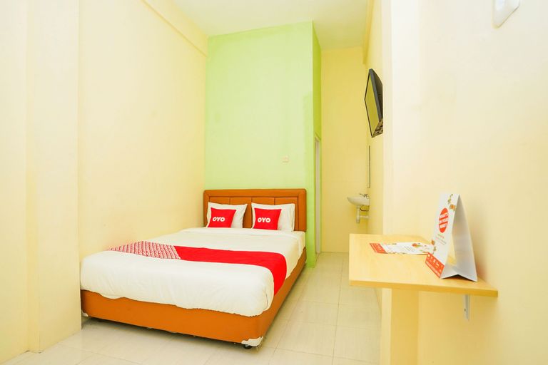 Bedroom 1, OYO 1367 Banuwa Residence Syariah, Surabaya