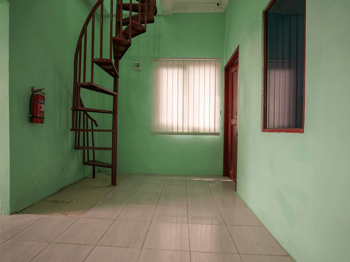 OYO 570 Pesona Asri Homestay Syariah, Palembang