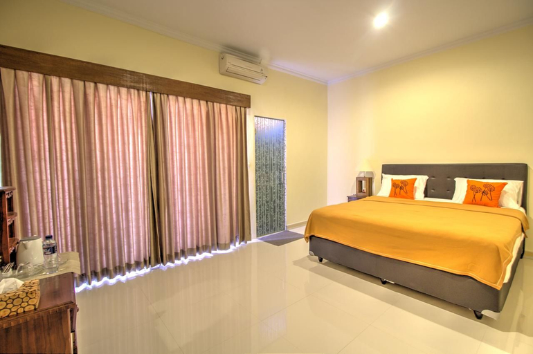 Bedroom 2, Nibugi Guest House, Klungkung