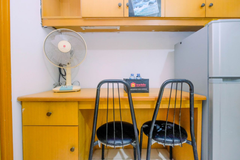 New Furnished 1BR Rajawali Apartment By Travelio, Central Jakarta
