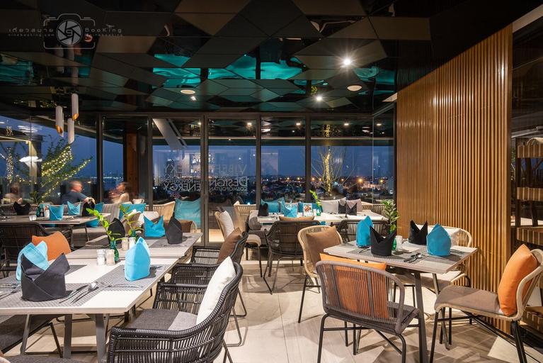 Food & Drinks 3, Seaphere Pattaya Hotel by Elite Suites, Sattahip
