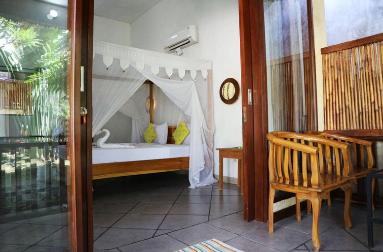 Public Area 3, Jo Je Bungalow, Lombok