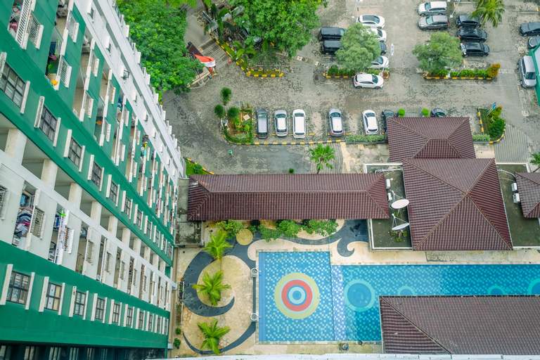 Spacious and Comfortable @ 1BR Salemba Residence Apartment By Travelio, Central Jakarta