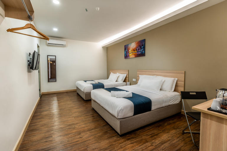 Bedroom 3, Orange Hotel Kota Kemuning Shah Alam, Klang