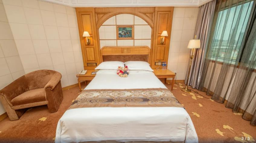 Bedroom 5, Silverland, Dongguan