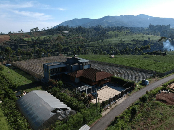 Exterior & Views 3, Woodybed Pangalengan, Bandung