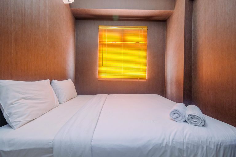 Comfort 1BR with Study Room Green Pramuka Apartment By Travelio, Central Jakarta