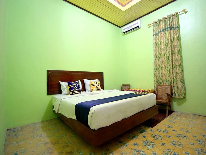 SPOT ON 2825 Hotel Mutiara, North Bengkulu