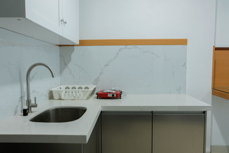 Others 4, Modern and Cozy 1BR Brooklyn Alam Sutera Apartment By Travelio, Tangerang