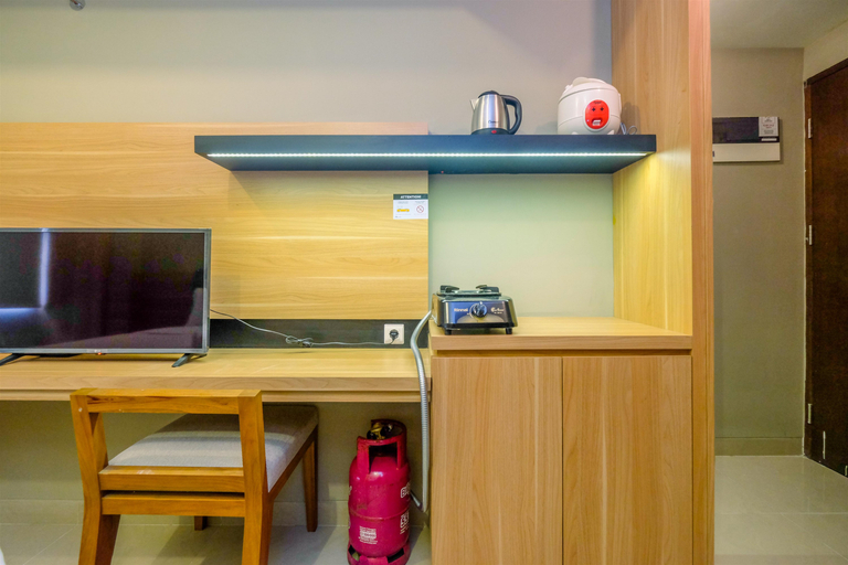 Others 4, Wonderful Studio Apartment at Mustika Golf Residence By Travelio, Cikarang