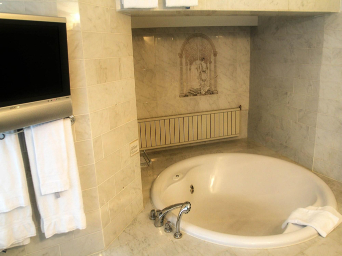 Bathroom 5, De Zon Hotel & Restaurant, Ommen