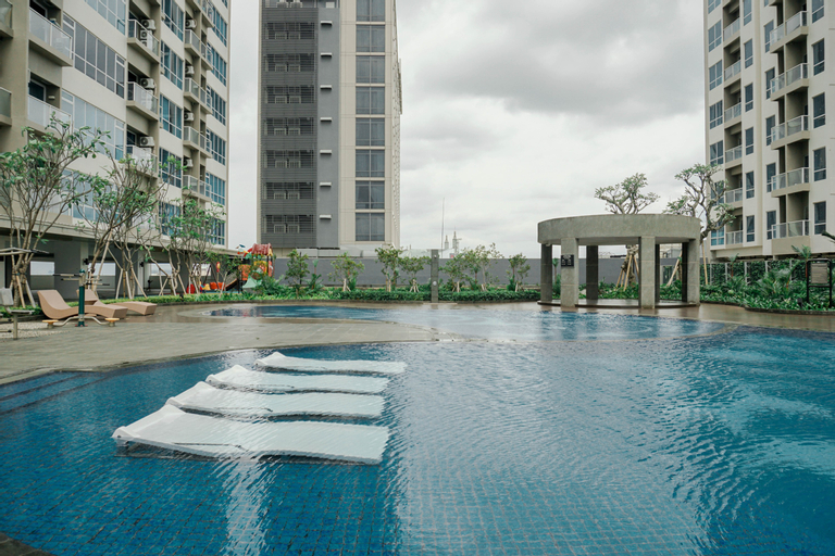 Sport & Beauty 4, New Furnished and Homey 3BR Green Sedayu Apartment By Travelio, West Jakarta