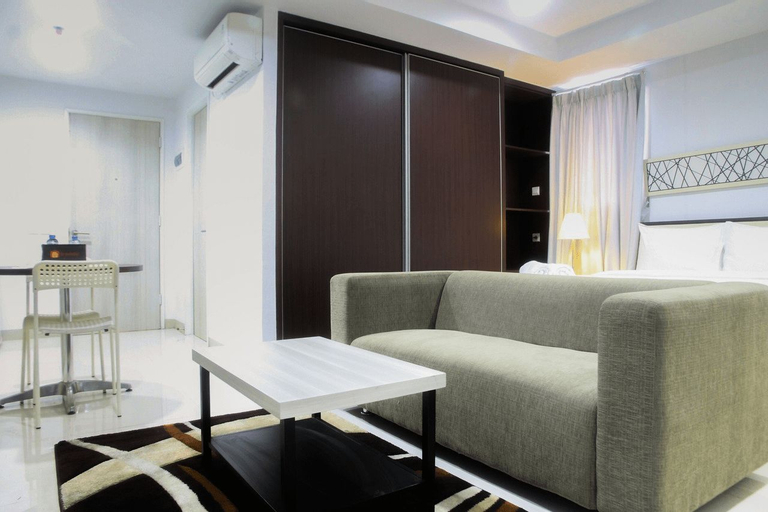 Others, Azalea Suites Cikarang Studio Apartment with Bathtub By Travelio, Cikarang