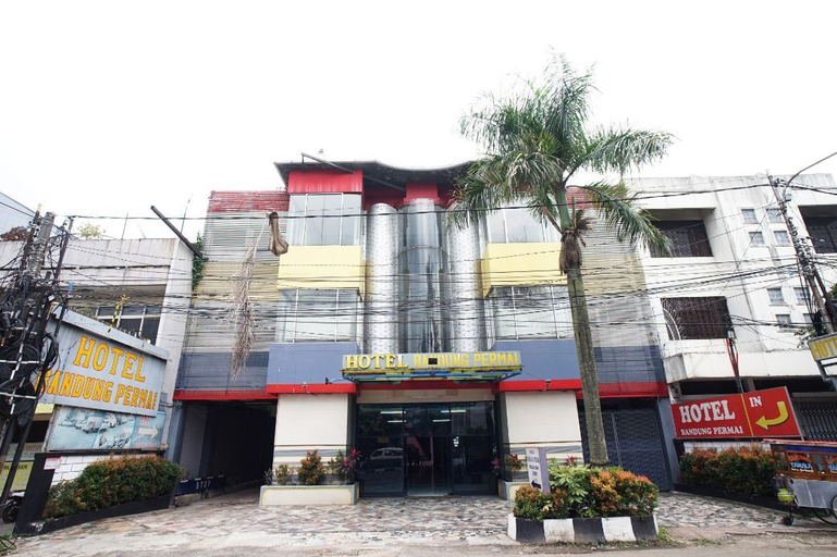 Exterior & Views 2, Hotel Bandung Permai, Bandung