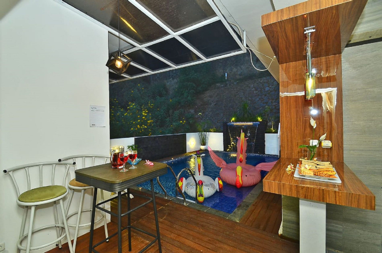 Dining Room 2, Villa Amethyst Dago Pakar FE-22 4BR with Private Pool ( FAMILY ONLY), Bandung