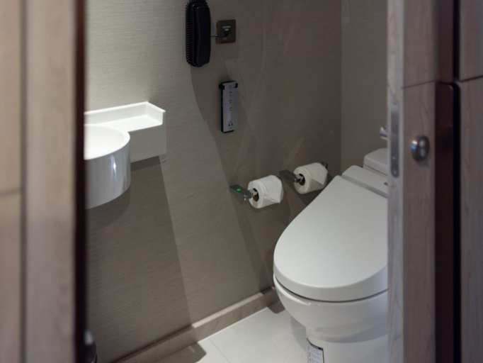 Bathroom 1