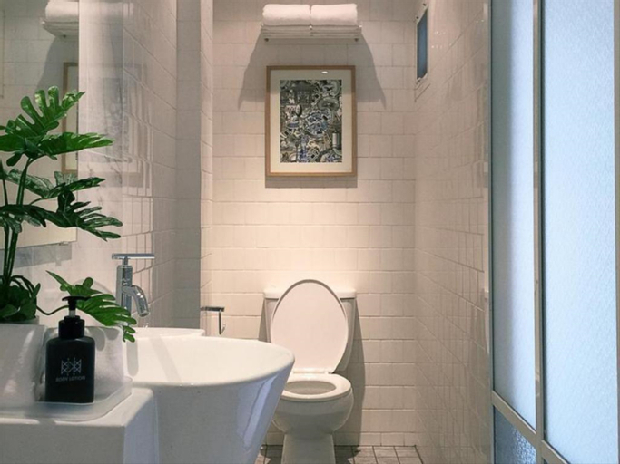Bathroom 2