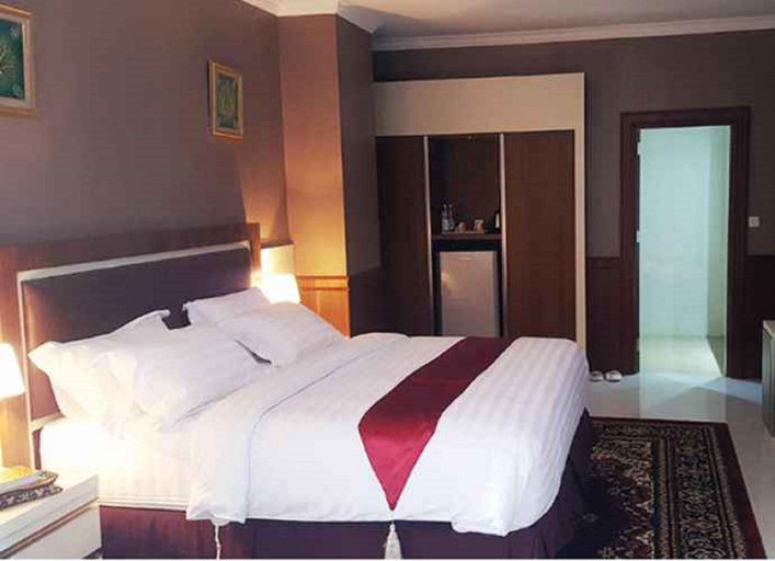 Hotel Sakura Syariah Room Type - Sakura Suite
