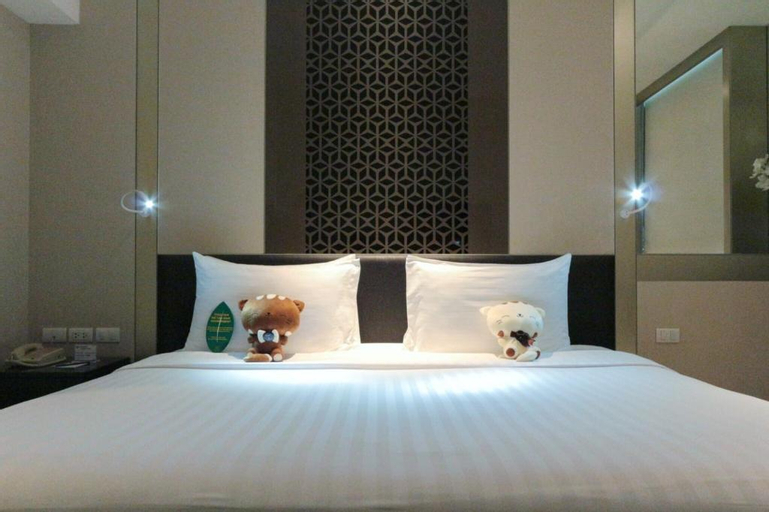 Bedroom 24