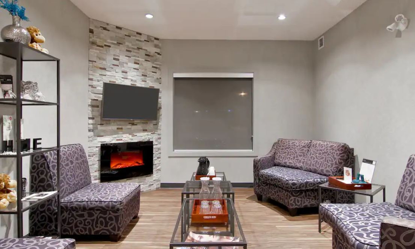 Public Area 2, Home Inn and Suites Regina Airport West, Division No. 6
