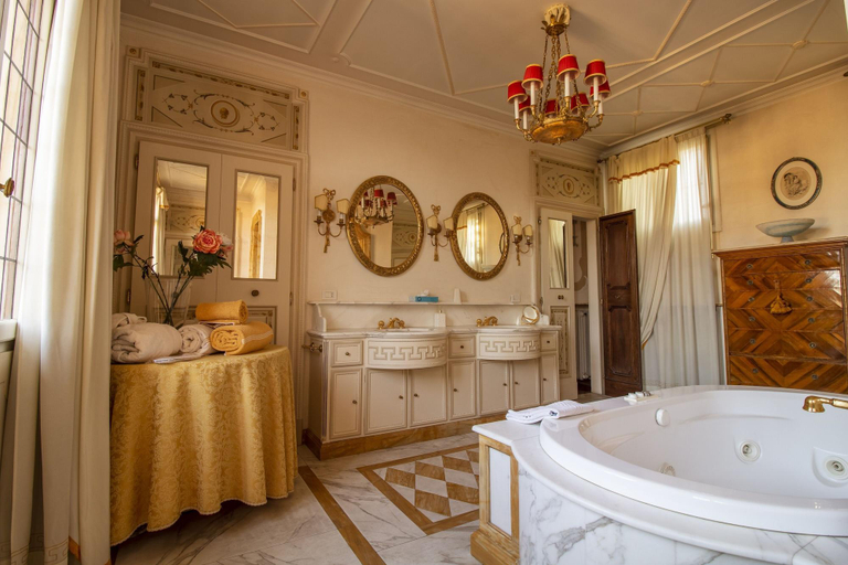 Bathroom 4, Domus Dotti V, Treviso