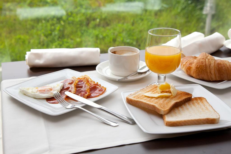 Food & Drinks 2, Las Sirenas Apartamentos, Lugo
