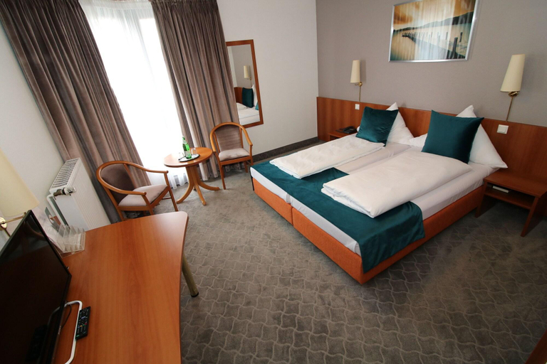 Bedroom 3, Concorde Hotel Ascot, Düsseldorf