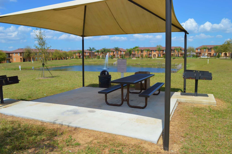 Exterior & Views 2, Regal Paradise, Polk