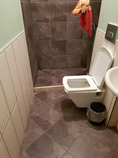 Bathroom 5, Bella Vista Hostel, Beyoğlu