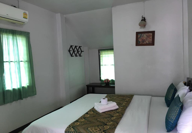 Bedroom 4, Ampawan Guesthouse, Muang Chiang Mai