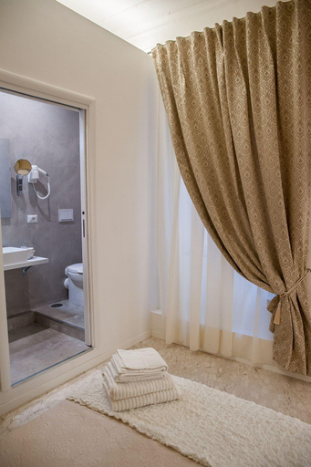 Bedroom 3, Lifestyle Veneto Suite, Rome