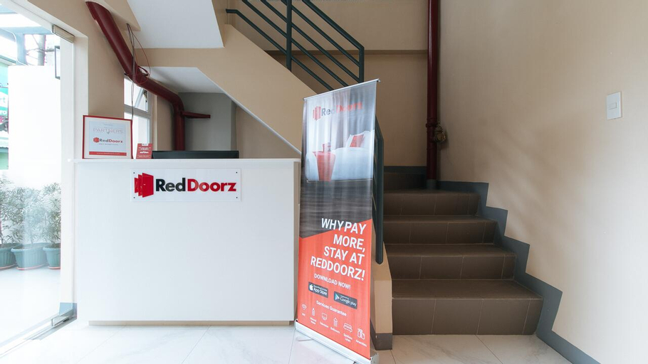 Public Area 2, RedDoorz Plus @ Torre De Manuel Residences 1, Quezon City