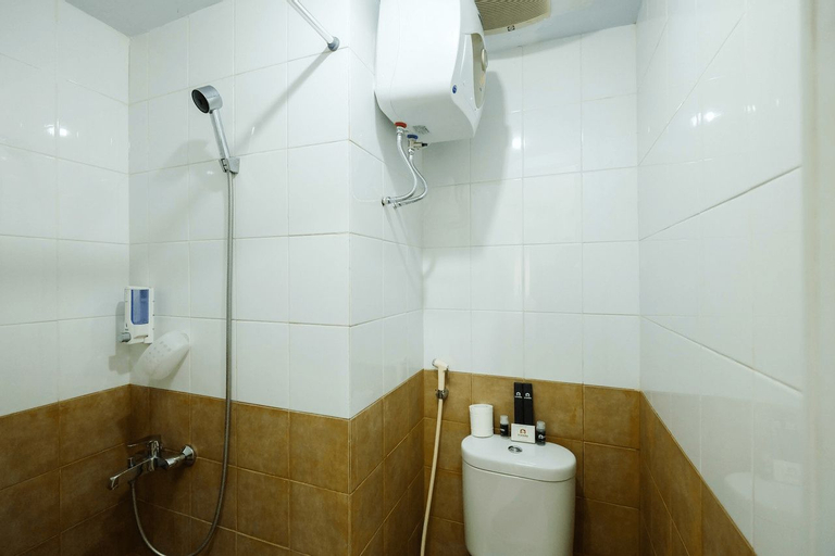 Bedroom 3, Tranquil 2BR @ Green Pramuka Apartment By Travelio, Central Jakarta