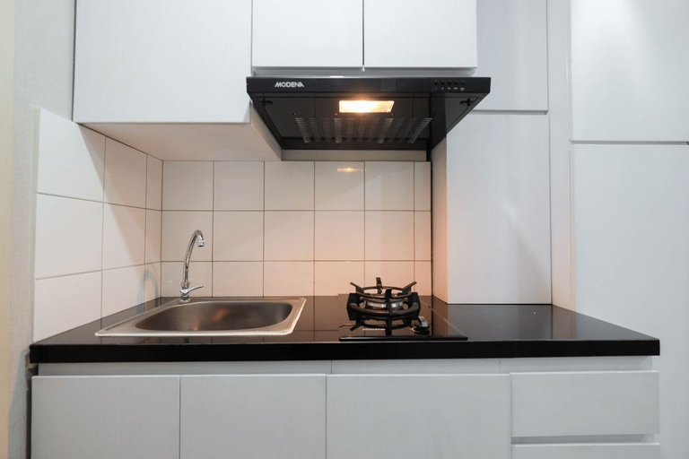 Others 4, Modern White Studio at Springlake Summarecon Bekasi Apartment By Travelio, Bekasi