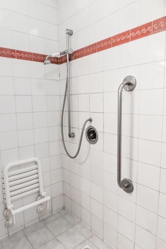 Bathroom 4, Methodist Resort, Dagoretti North