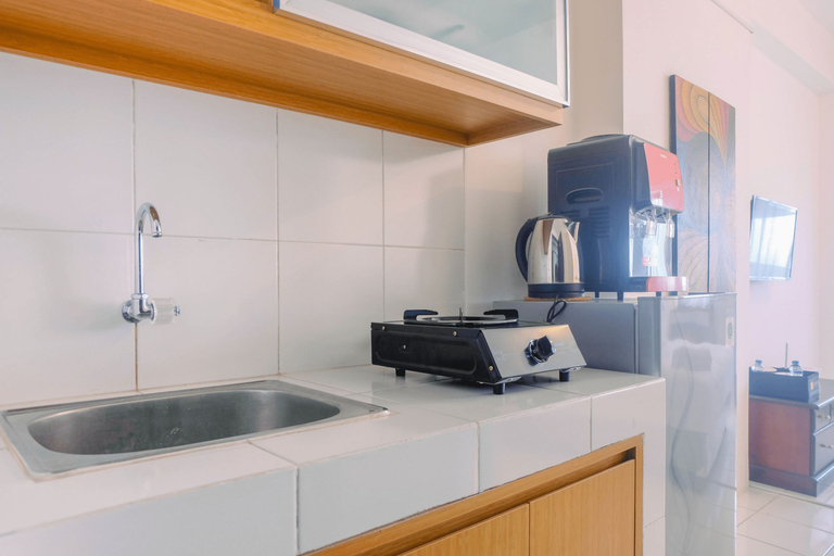 Others 2, Best Price Studio Apartment at Gunung Putri Square By Travelio, Bogor
