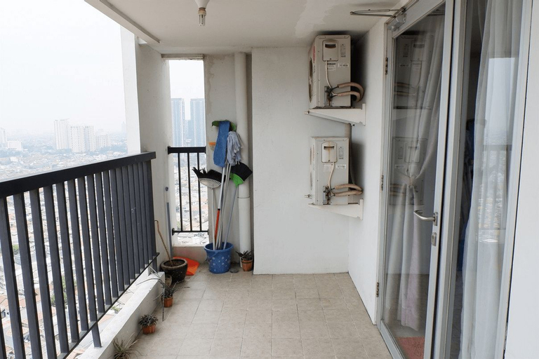 Exterior & Views 4, Exclusive 1BR Apartment The Wave Kuningan near Epicentrum By Travelio, South Jakarta
