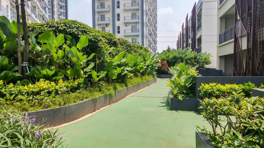 Exterior & Views 2, Elegant Studio at Casa De Parco Apartment By Travelio, South Tangerang