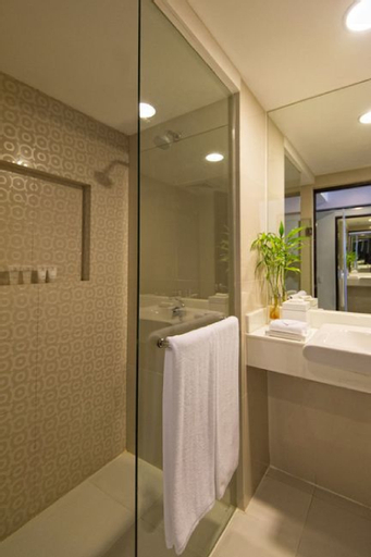 Bathroom 4