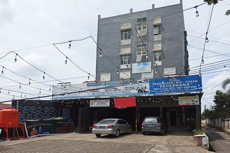 OYO 90226 Penginapan Sederhana Syariah, Palembang