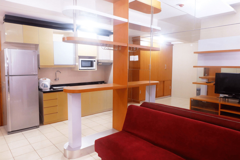 2BR Centro City Residences Daan Mogot By Travelio, West Jakarta