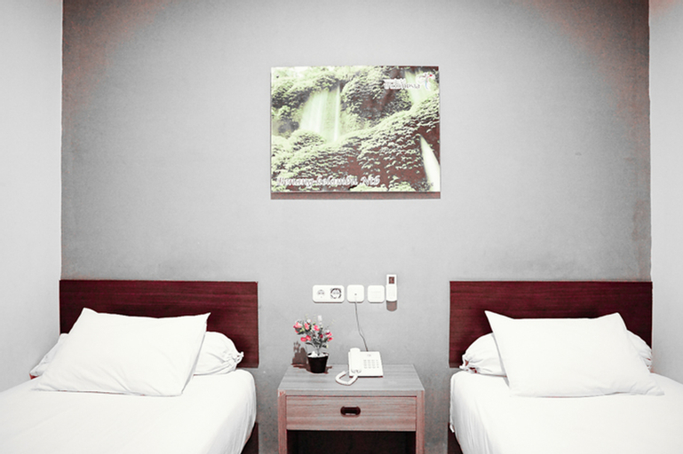 Bedroom 23