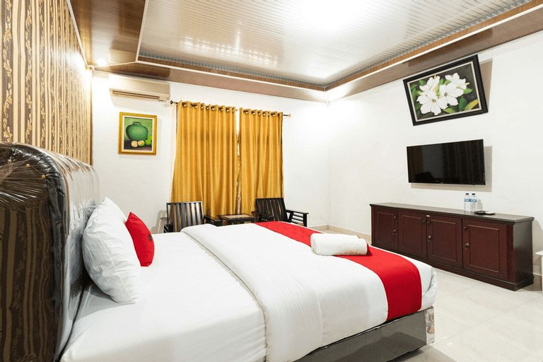 Bedroom 5, RedDoorz Plus near Universitas Methodist Medan, Medan