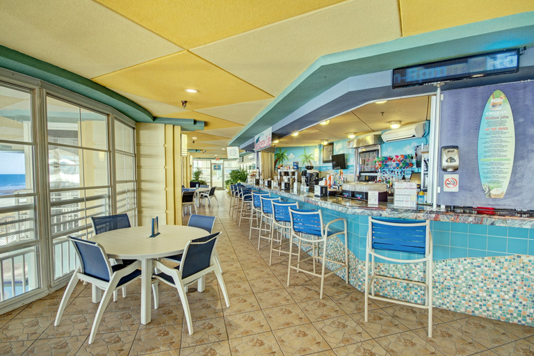 Food & Drinks 5, Club Wyndham Ocean Boulevard, Horry