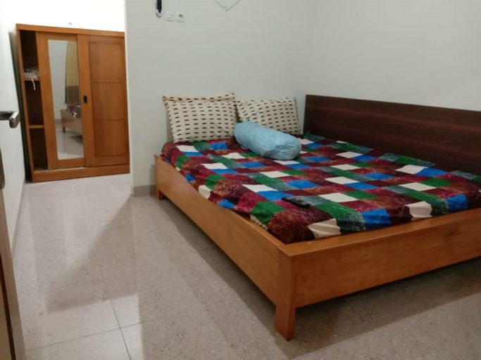 OYO 3769 Putri Residence, Palembang