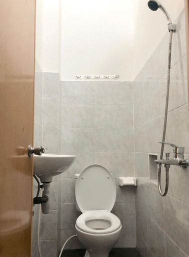 Bathroom 4, SATU by Taslim Gading Serpong (temporarily closed), Tangerang