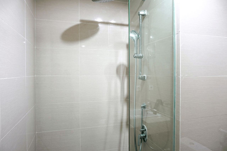 Public Area 5, Luxurious Private Access 2BR at Puri Mansion Apartment By Travelio, Jakarta Barat