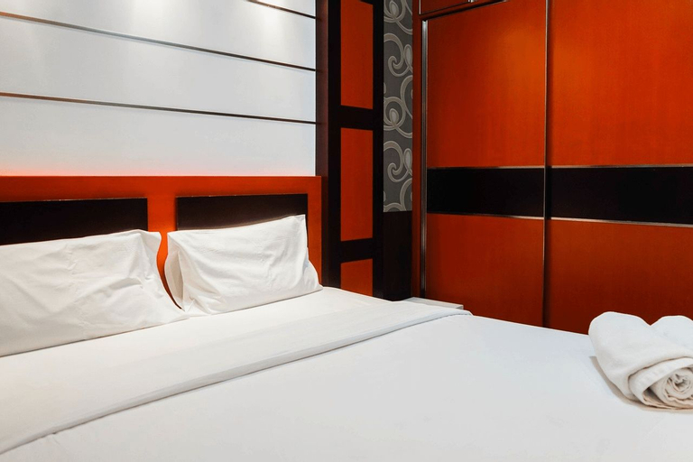 Best Price 2BR at Tifolia Apartment By Travelio, East Jakarta