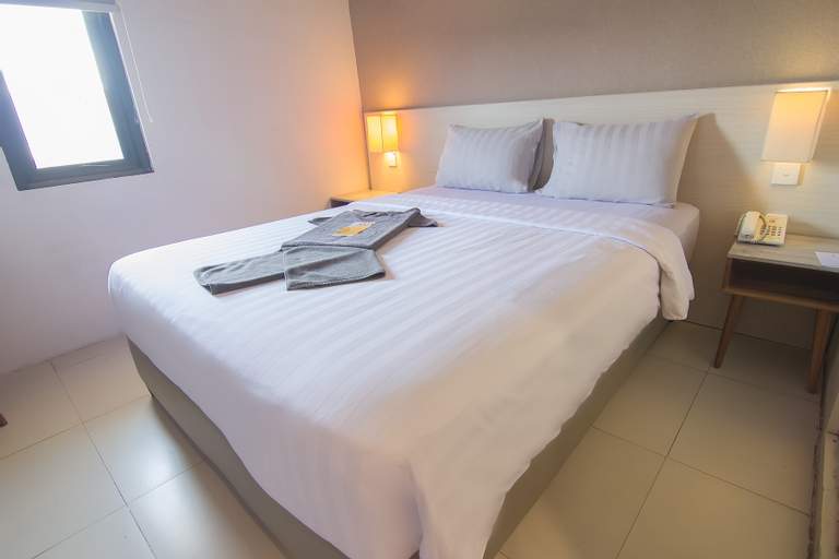 Bedroom 12